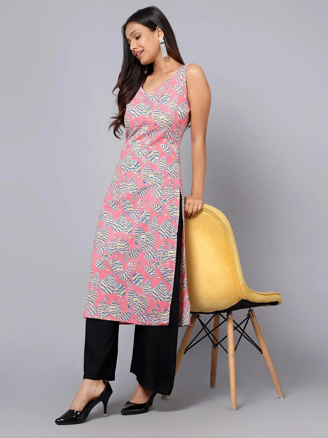 Bani Women Sleeveless Printed Kurti