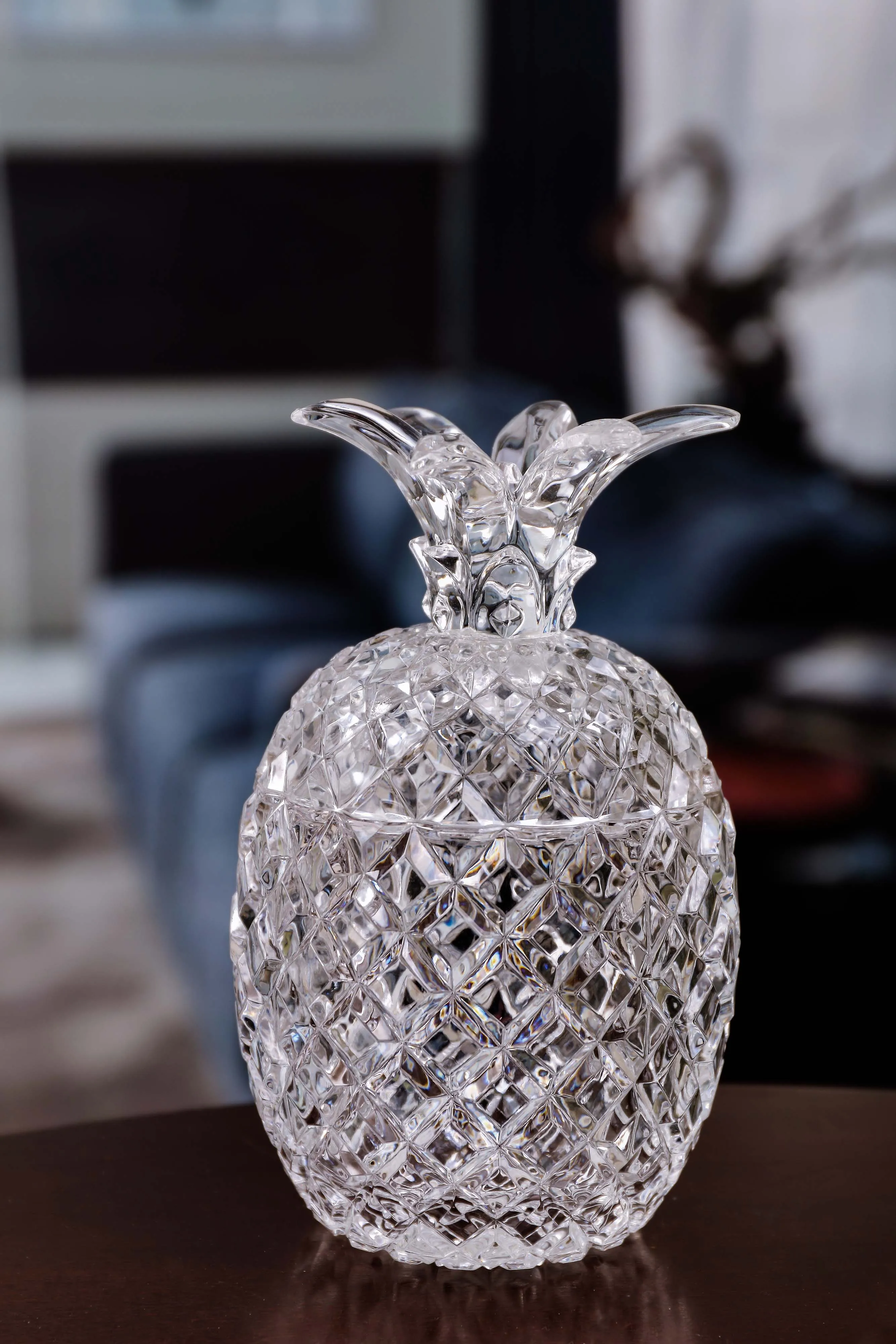 Diamond Cut Pineapple Jar