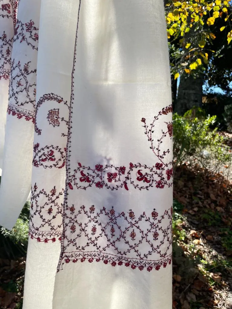 Fair Trade Embroidered Wool Shawl/Stole/Scarf (White Paisley)