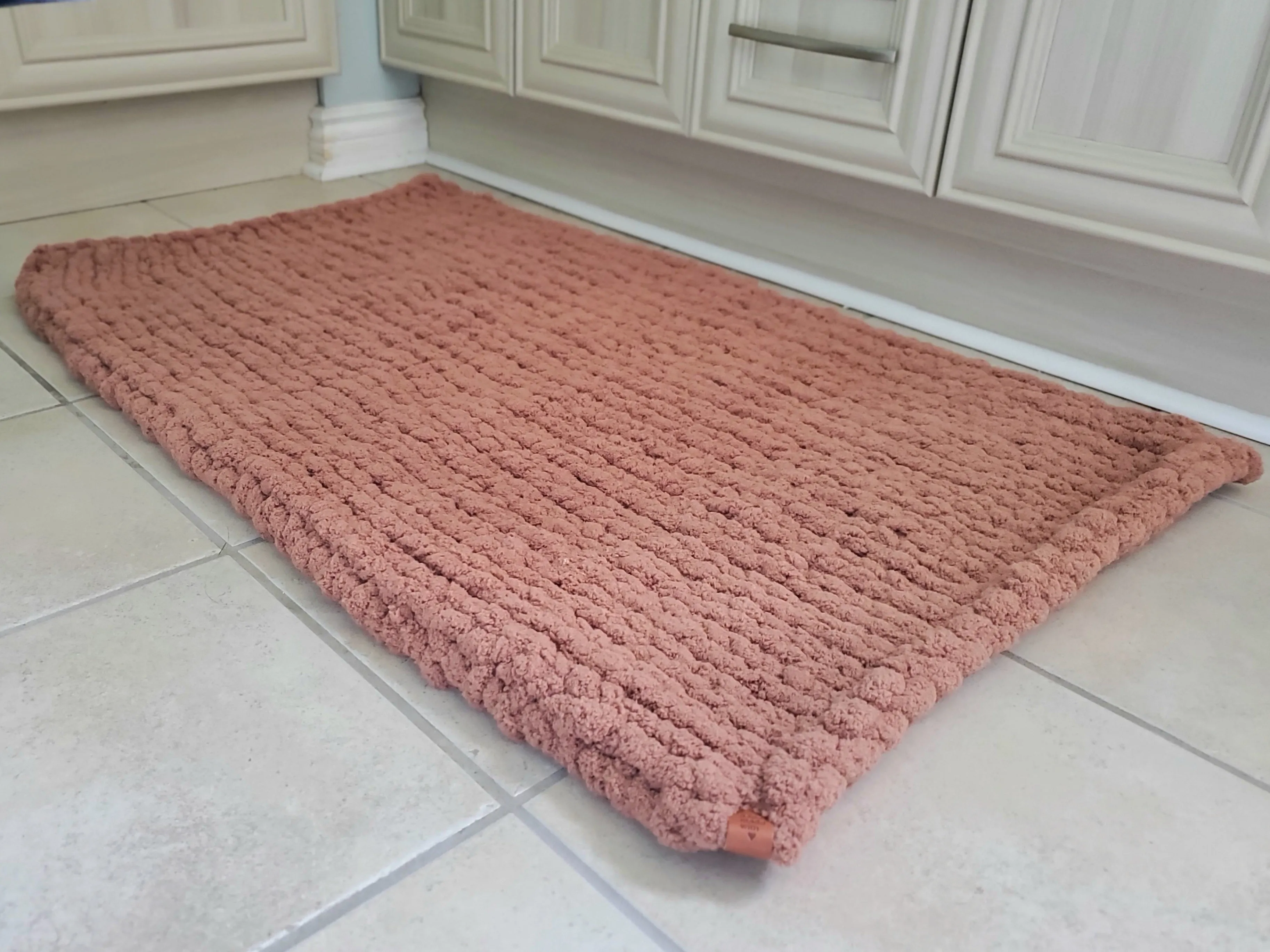 Luxurious Plush Chenille Wool Bathroom Mat - Soft and Cozy, Perfect for Your Home!